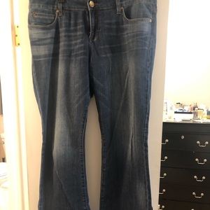 sz 16 KUT from the Kloth Natalie bootcut jeans